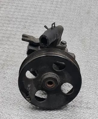 Hyundai Tucson JM Power steering pump 571002E200 5217E040
