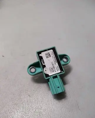 Audi A5 8T 8F Airbag deployment crash/impact sensor 8K0955557C 5WK4380902