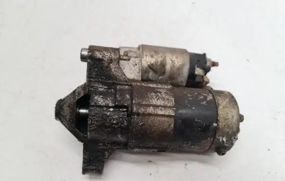 Renault Scenic II - Grand scenic II Starter motor M000T82081