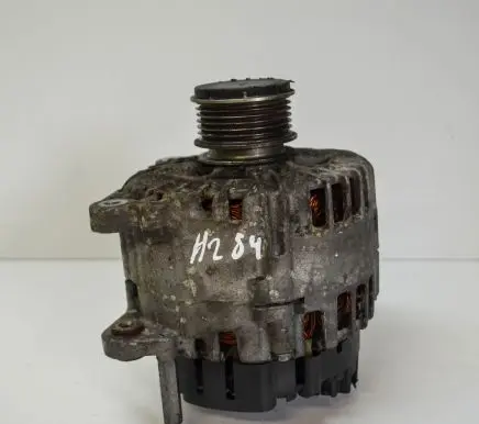 Audi A4 S4 B7 8E 8H Generator/alternator 03L903023A