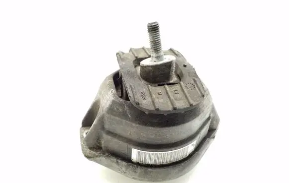 BMW 5 E60 E61 Engine mount bracket 676987402 6769874