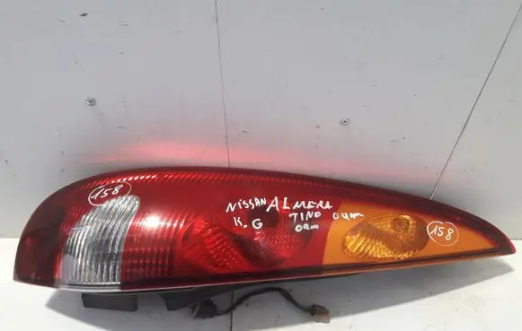 Nissan Almera Tino Rear/tail lights 89303870
