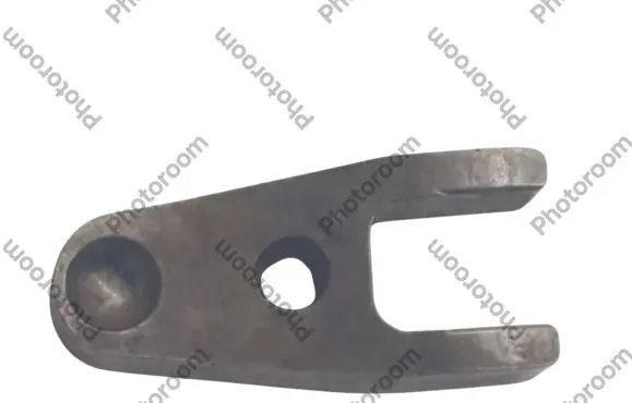 Mercedes-Benz E W210 Fuel Injector clamp holder A6110160738 A6110160238 A6110160038