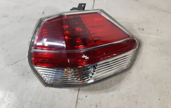 Nissan X-Trail T32 Rear/tail lights Lampaptxtrailt32