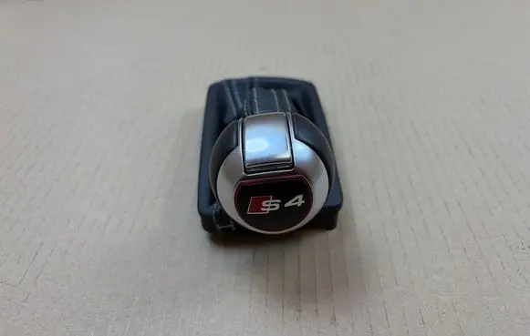 Audi A4 S4 B8 8K Gear lever shifter trim leather/knob 8K1713139T