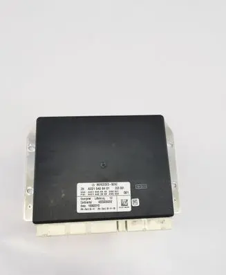 Mercedes-Benz S W221 Air suspension control unit module (rear) A2215408401 A2215456532