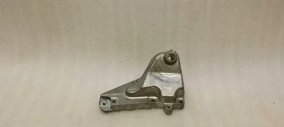 Mercedes-Benz SL R230 Engine mounting bracket A2732230804