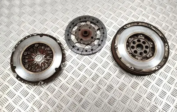 Citroen DS5 Clutch set kit 9686915780