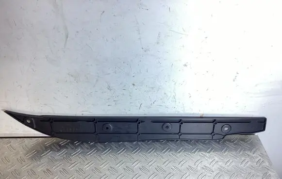 Porsche Cayenne (92A) Fender end trim 7P5854778