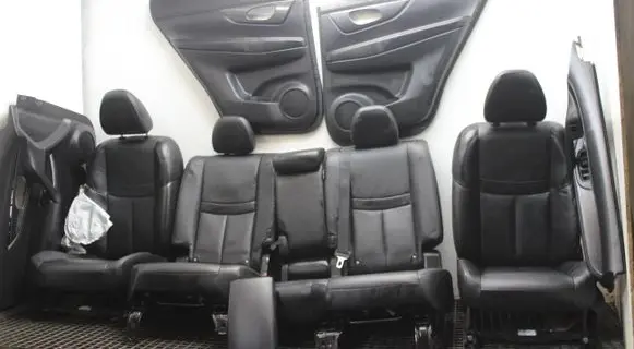 Nissan X-Trail T32 Interior set 
