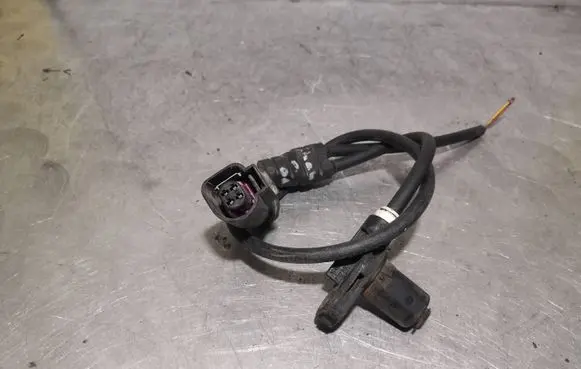 Volkswagen Sharan ABS rear brake sensor 7M3927807H