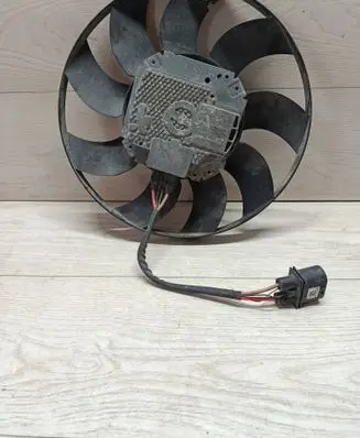 Audi A6 C7 Electric radiator cooling fan 4H0959455A