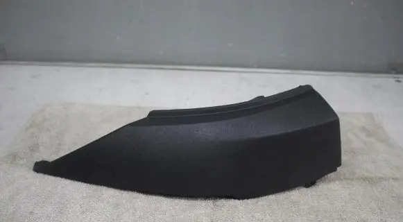 Audi e-tron Rear bumper corner part panel trim 