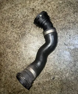 BMW 5 GT F07 Engine coolant pipe/hose 8509273 PA66GF30 NW3225GRD
