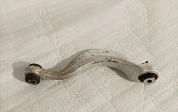 BMW X5 G05 Rear control arm 6878021