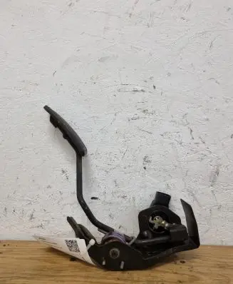 Toyota Corolla Verso AR10 Accelerator throttle pedal 8928152021