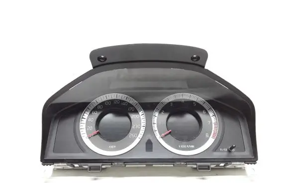 Volvo V70 Speedometer (instrument cluster) 31270366 31270366AA