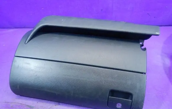 Audi A3 S3 8L Glove box 8L1857095