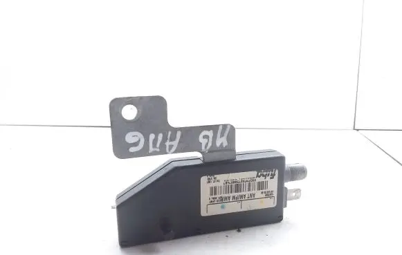 Mercedes-Benz ML W163 Aerial antenna amplifier 1638200089 AAR550