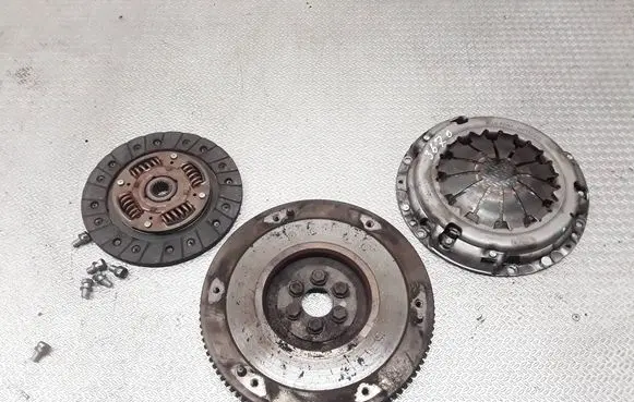 Toyota Yaris Clutch set kit ADT330278 Adt330278