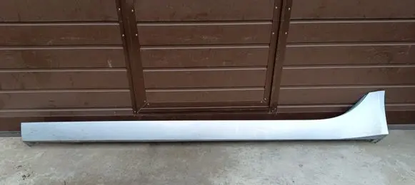Jaguar XE Sill