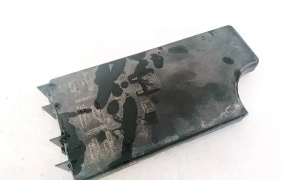 Fuse box cover