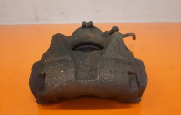 Renault Megane III Front brake caliper