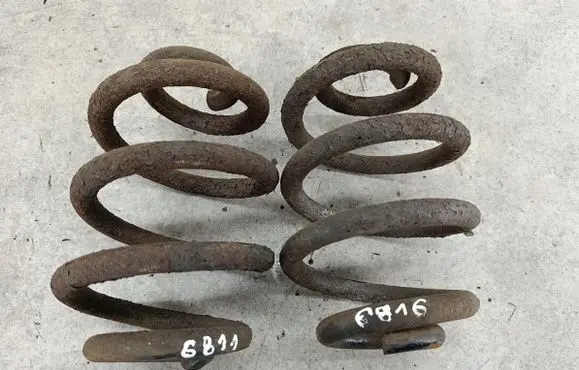 Volkswagen Transporter - Caravelle T4 Rear coil spring 