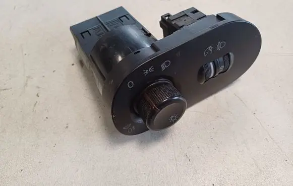Seat Ibiza III (6L) Light switch 6L1941531Q