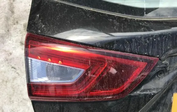 Nissan Qashqai Tailgate rear/tail lights