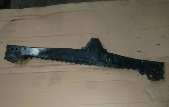 Toyota Avensis T270 Front subframe