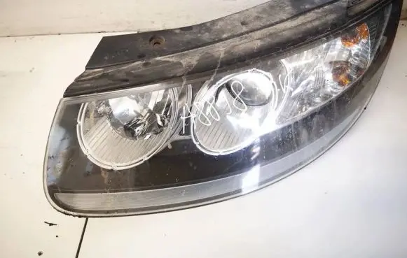 Hyundai Santa Fe Headlight/headlamp