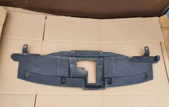 Toyota Hilux (AN120, AN130) Radiator trim 531170K130