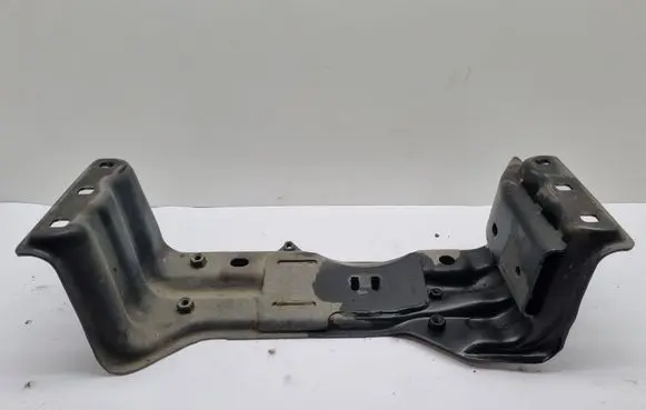 Dodge Durango Gearbox mount 68229952AA 68229952