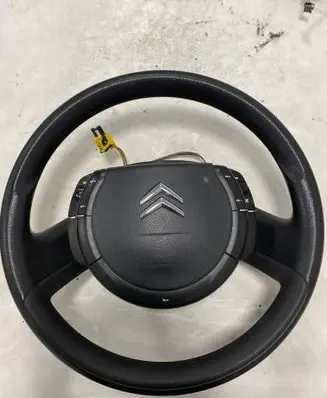 Steering wheel