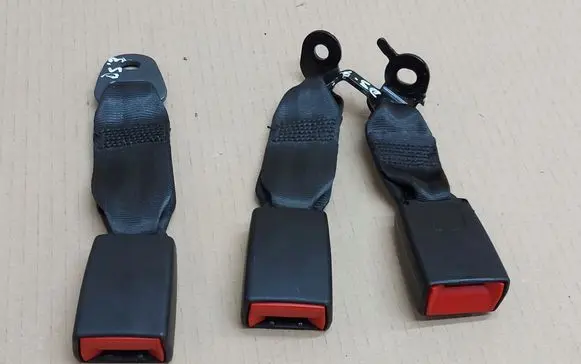 Citroen DS3 Seat belt trim 