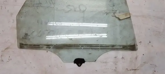 KIA Ceed Rear door window glass