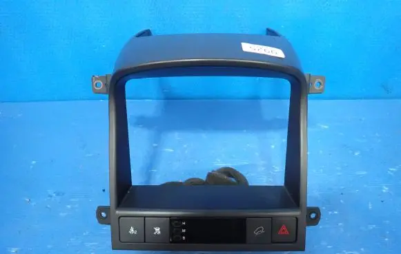 Chevrolet Captiva Panel trim