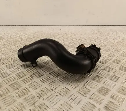 Mazda 3 III Intercooler hose/pipe SHO113231
