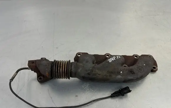Jeep Grand Cherokee Exhaust manifold 21052110G