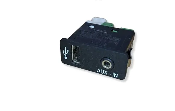 BMW X1 E84 USB socket connector 9241331