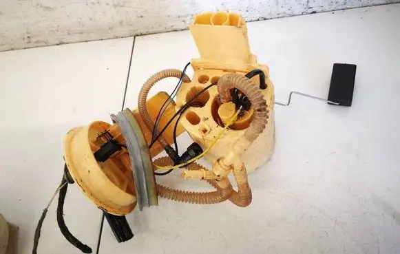 Audi A6 S6 C5 4B In-tank fuel pump 4B0919050B