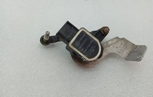 McLaren 765LT Spider Rear air suspension level height sensor 11M0253CP