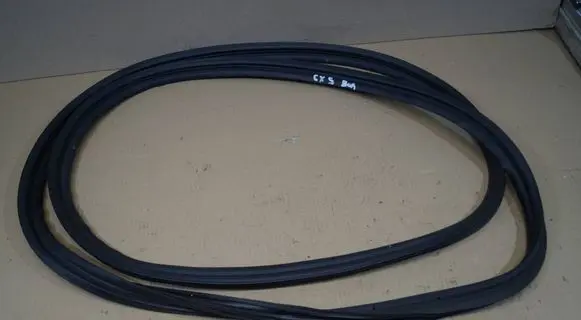 Mazda CX-5 Seal rubber (tailgate) 