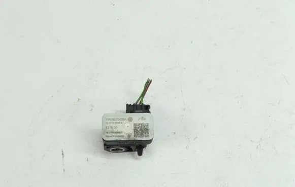 Volkswagen Touareg II Airbag deployment crash/impact sensor 7P0907508A 15179200831 10171102373