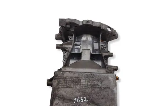 Jaguar F-Pace Oil sump G4D36706CA D04YA