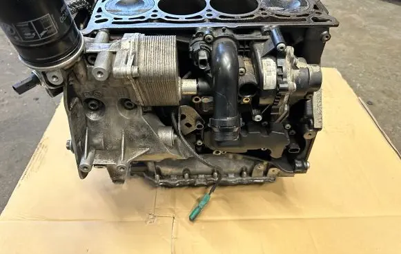 Volkswagen Tiguan Engine block CCT