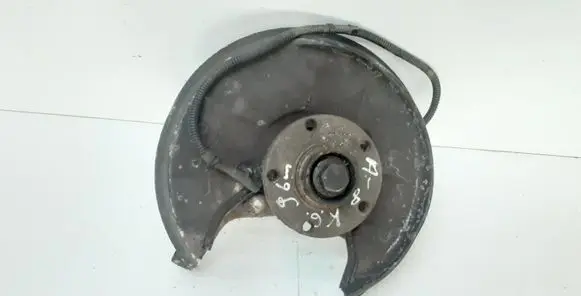 Audi A8 S8 D2 4D Rear wheel hub spindle/knuckle 