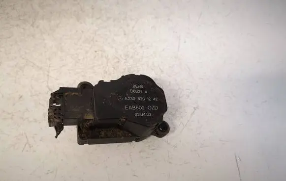 Mercedes-Benz E W211 Air flap motor/actuator A2308201242
