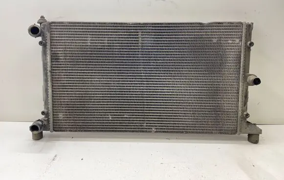 Ford Galaxy Coolant radiator 73M121253B